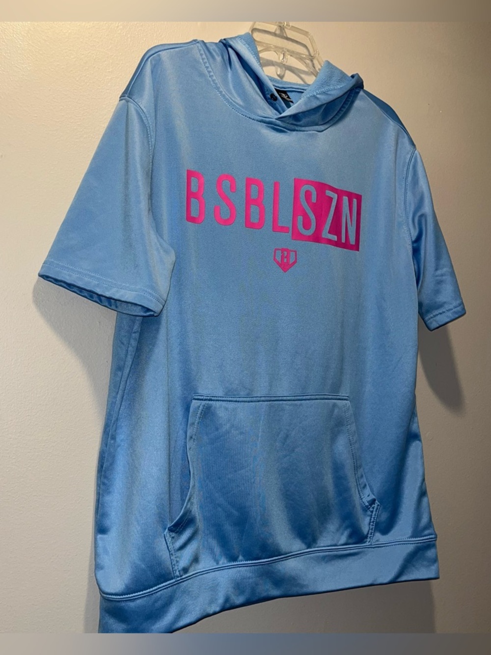 EUC BSBL SZN Men’s Light Blue Hooded Short-Sleeve Shirt - Picture 4 of 7